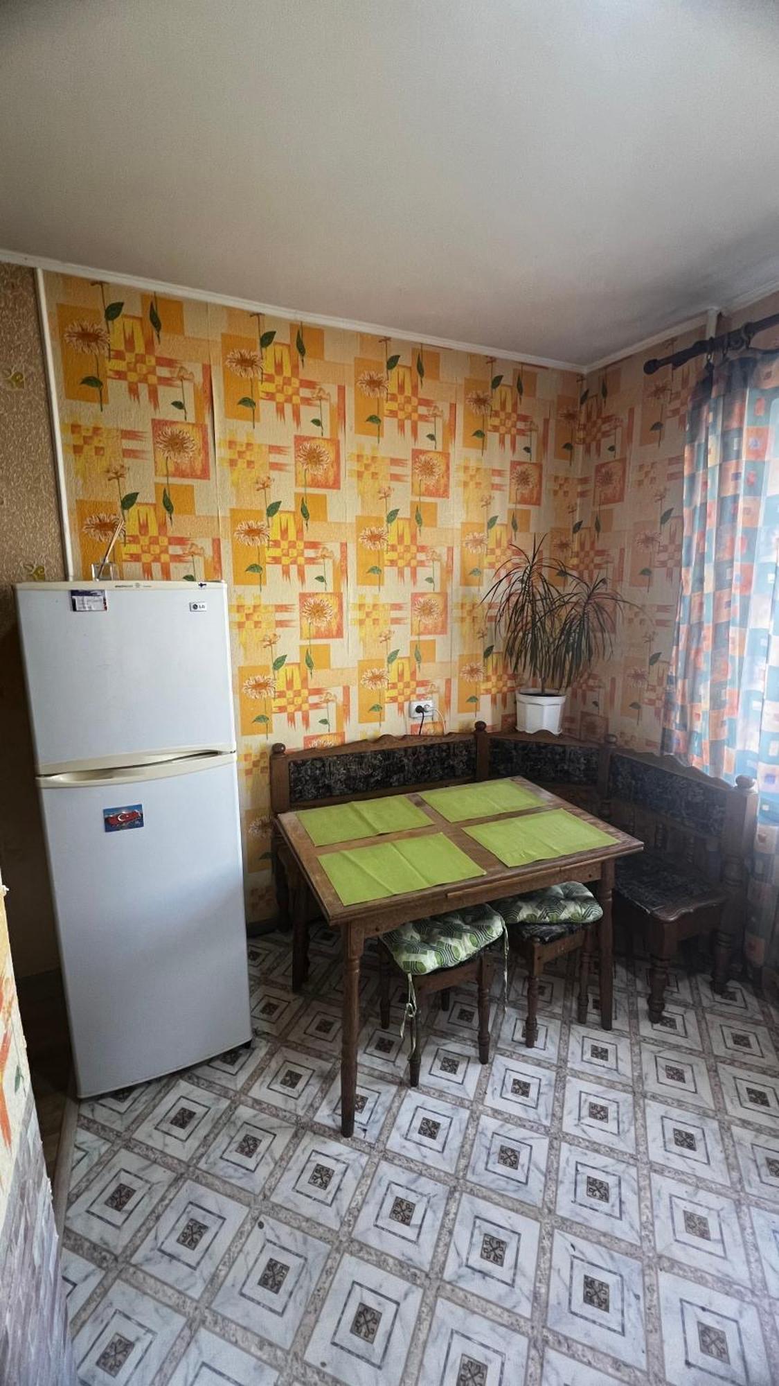 Apartment On Bukovinska 리우네 외부 사진